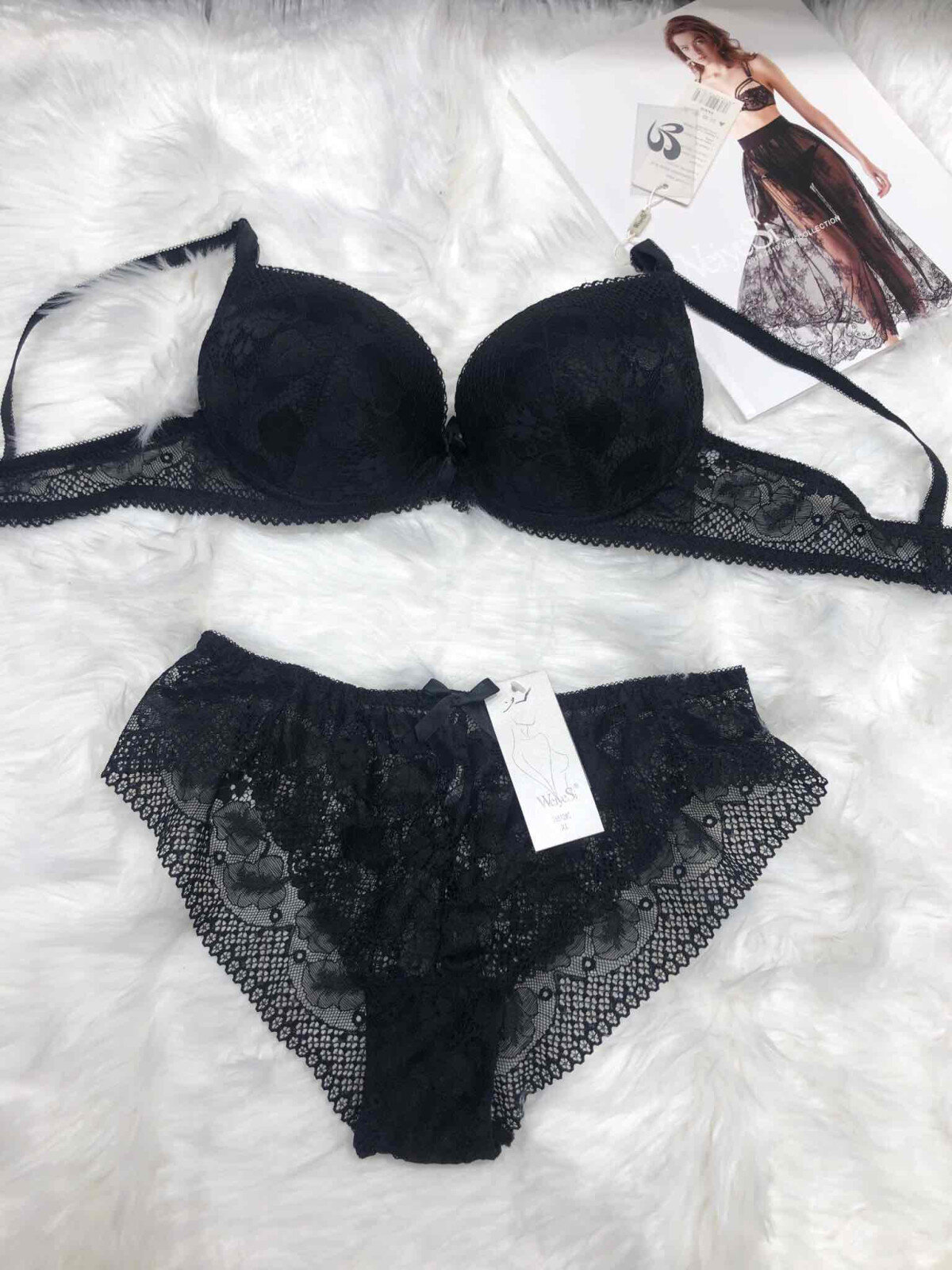 Wholesaler Xin Feng Yun - BRA SET