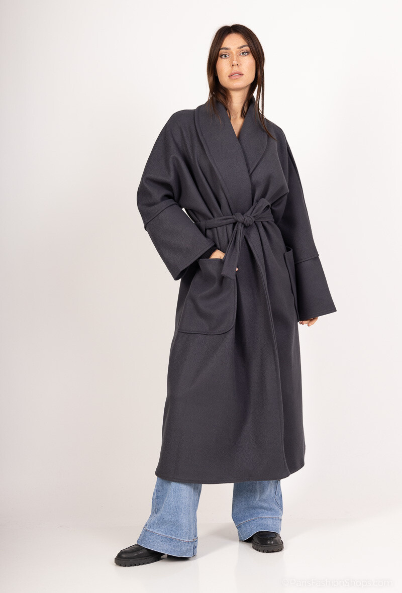 Wholesaler Y.Long - long coats