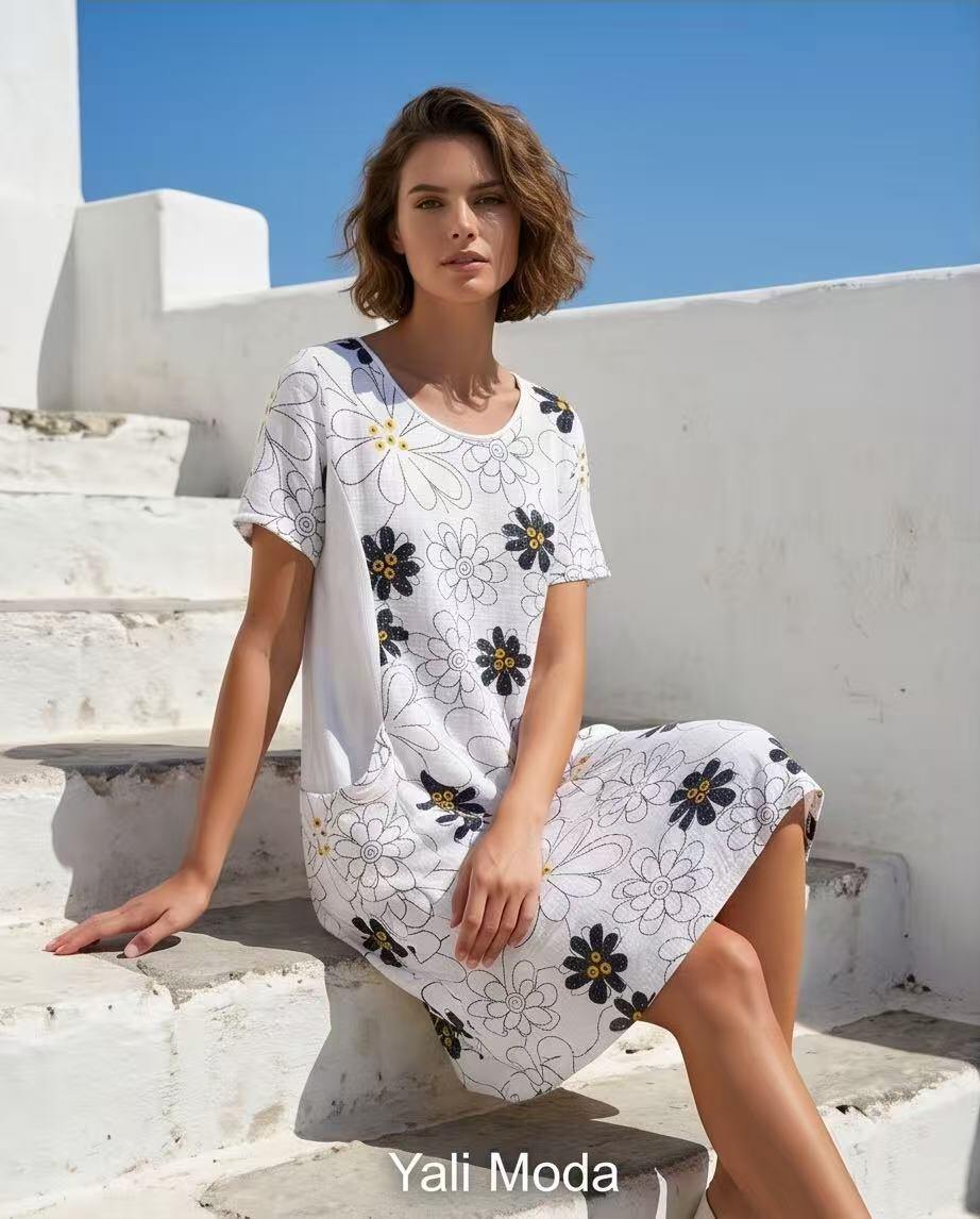 Wholesaler YALI MODA - Floral T-Shirt Dress with Pockets