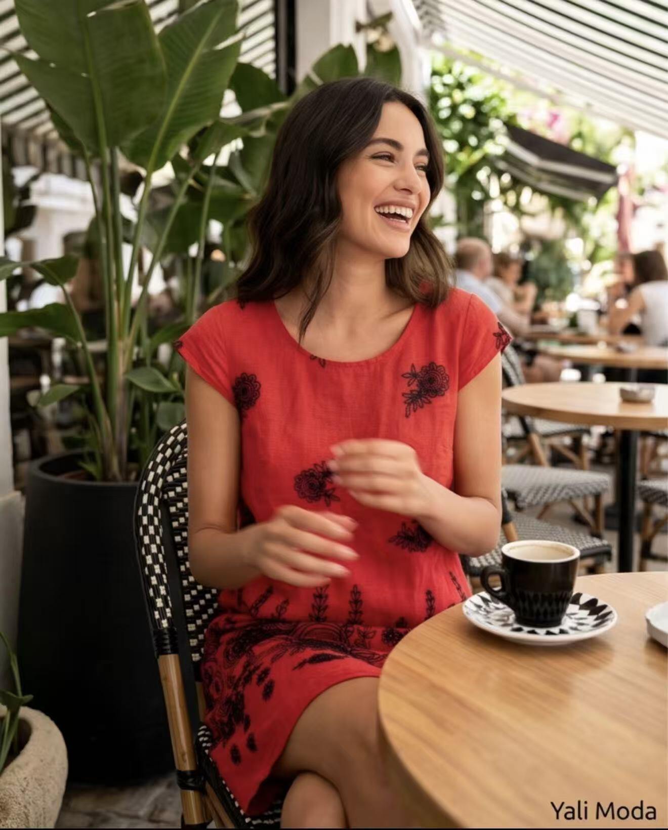 Wholesaler YALI MODA - Ruby Bloom Linen Dress