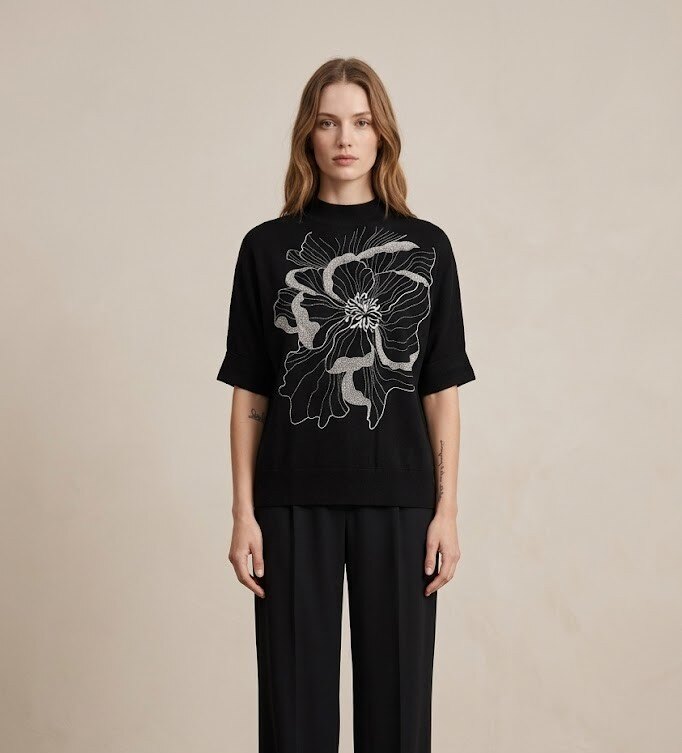 Wholesaler Yitaly Style - Turtleneck Sweater with Maxi Floral Embroidery