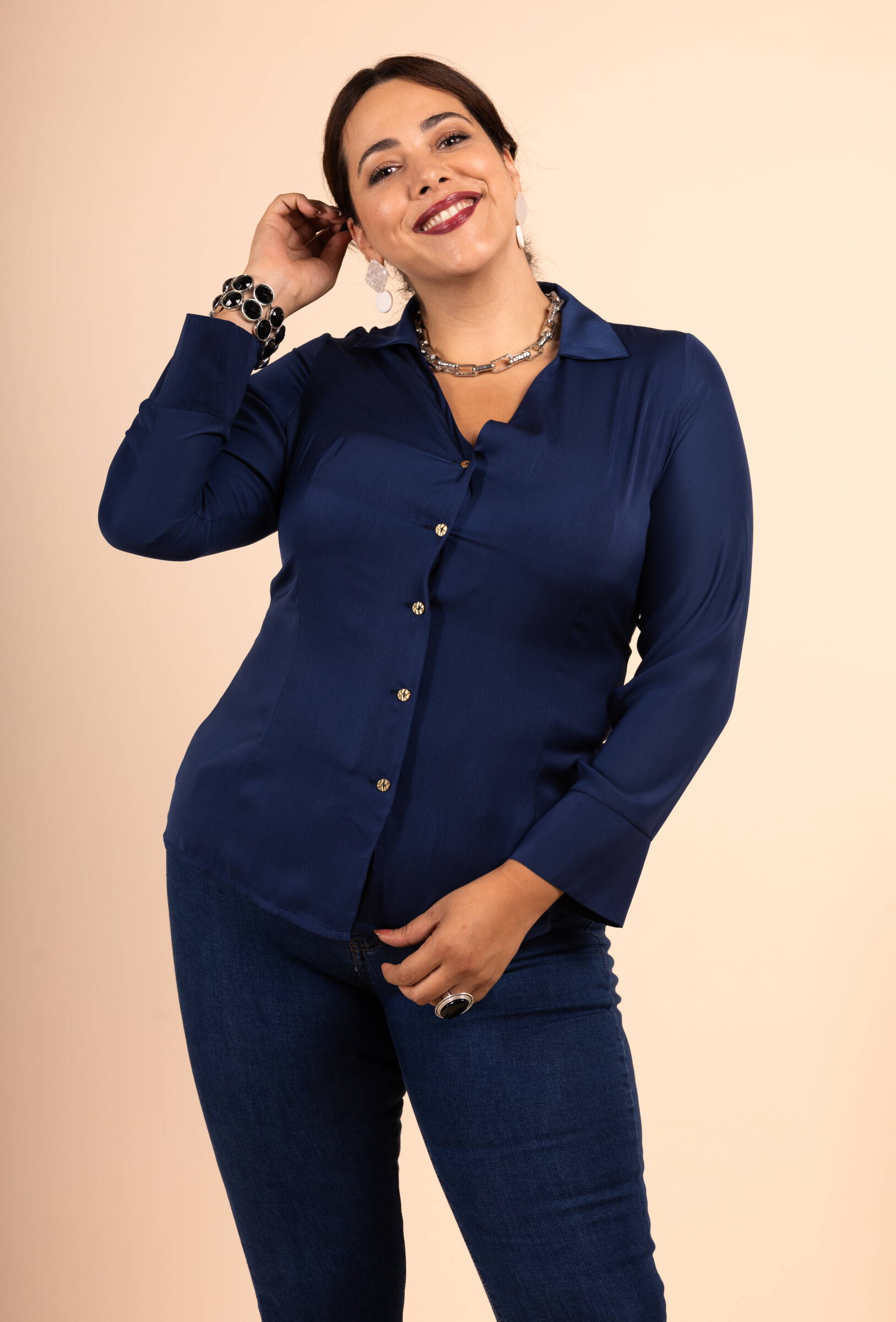 Grossiste You Udress Size+ - Chemise cintré col en V