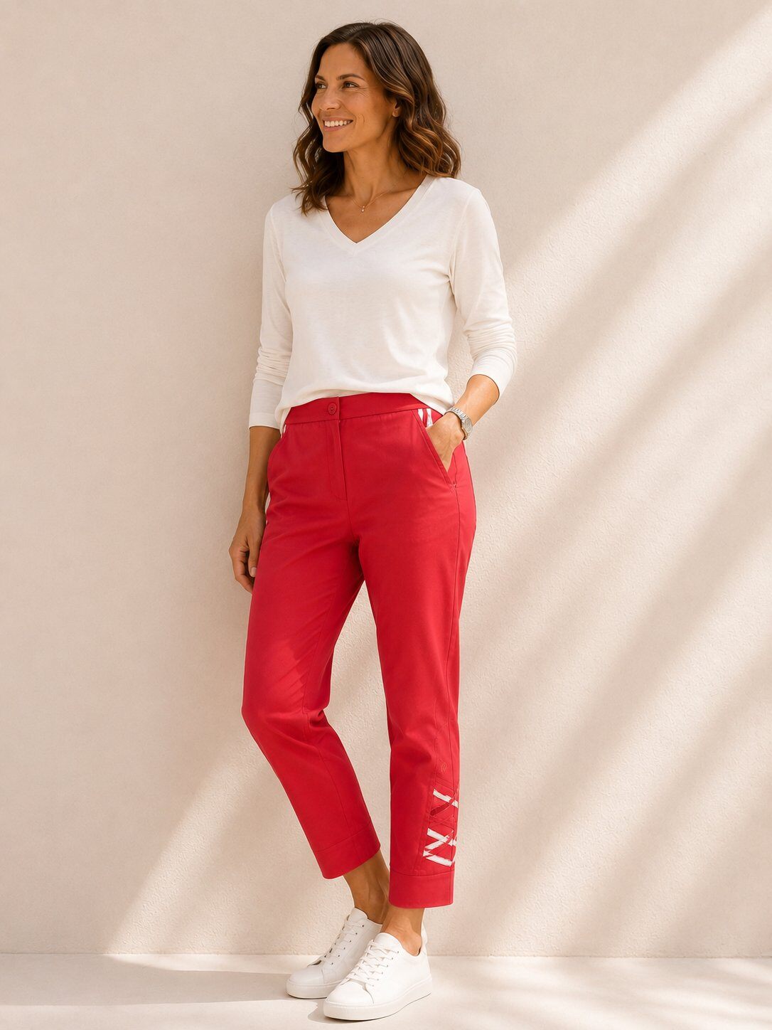 Grossista YOU UDRESS - Pantaloni tecnici da donna taglio carota – Stile casual chic e comfort leggero