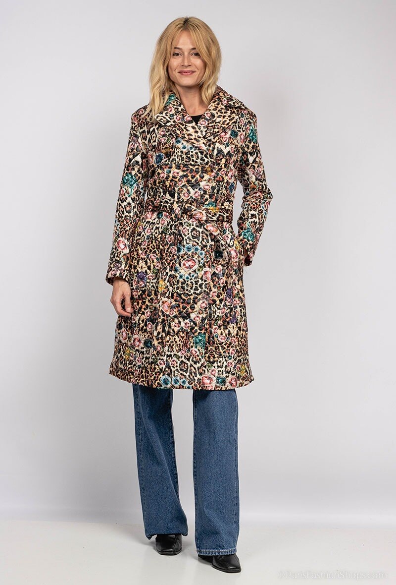 Wholesaler YOURS Paris - Elegant quilted coat with animal print