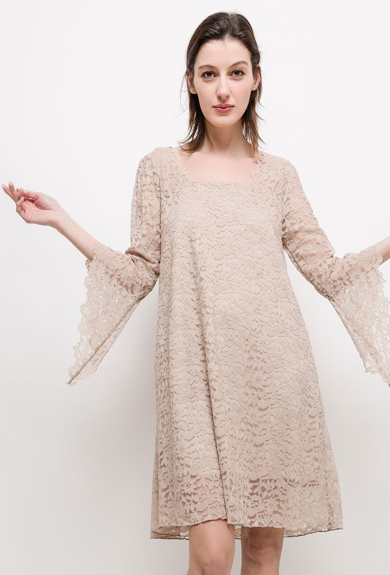 Grossiste YOURS Paris - Robe en dentelle