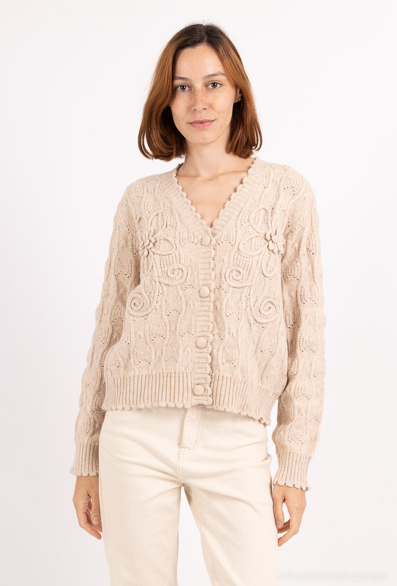 Wholesaler Yu&Me - Knitted vest with floral embroidery