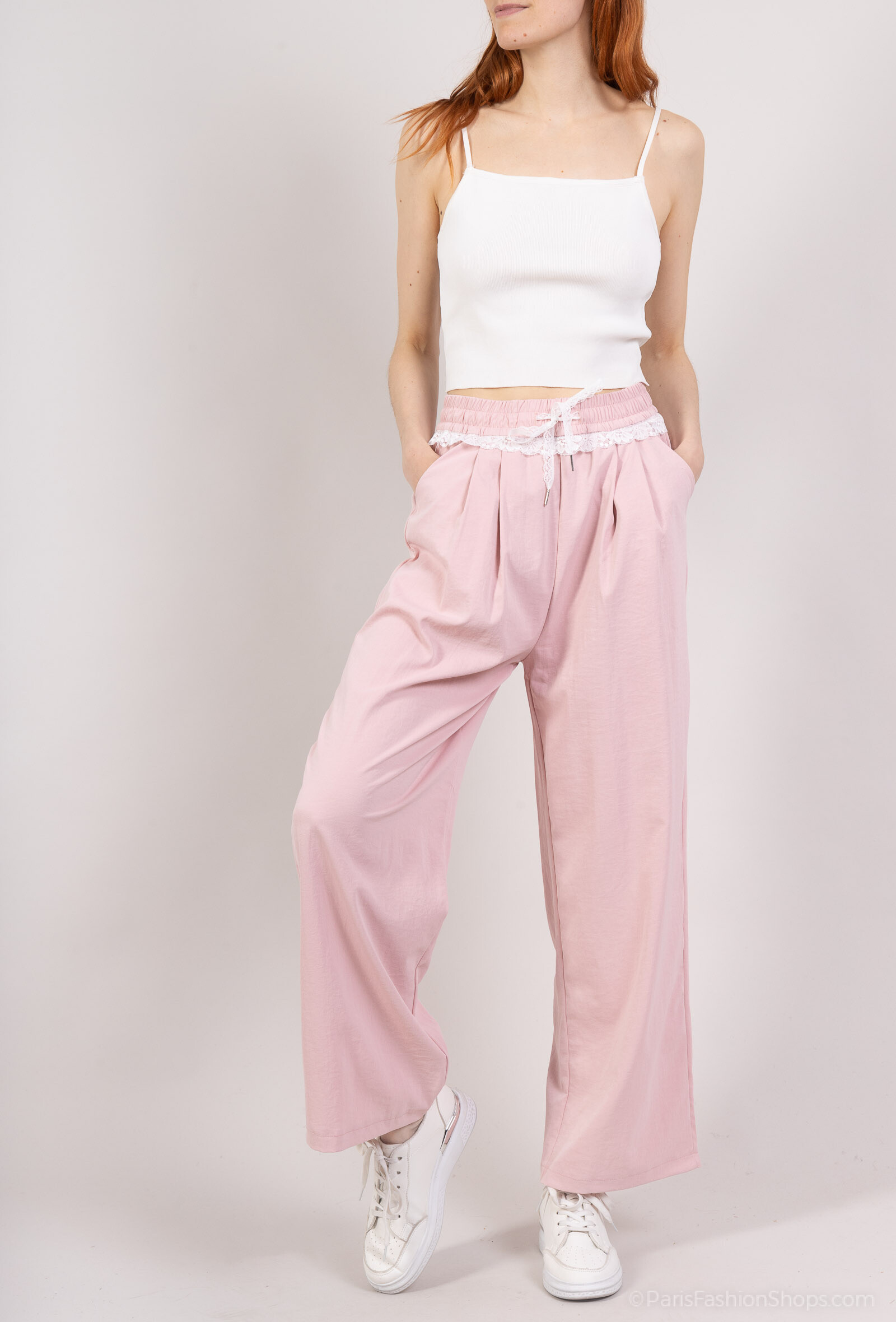 Grossista Yu&Me - Pantaloni fluidi grandi con vita elastica in pizzo