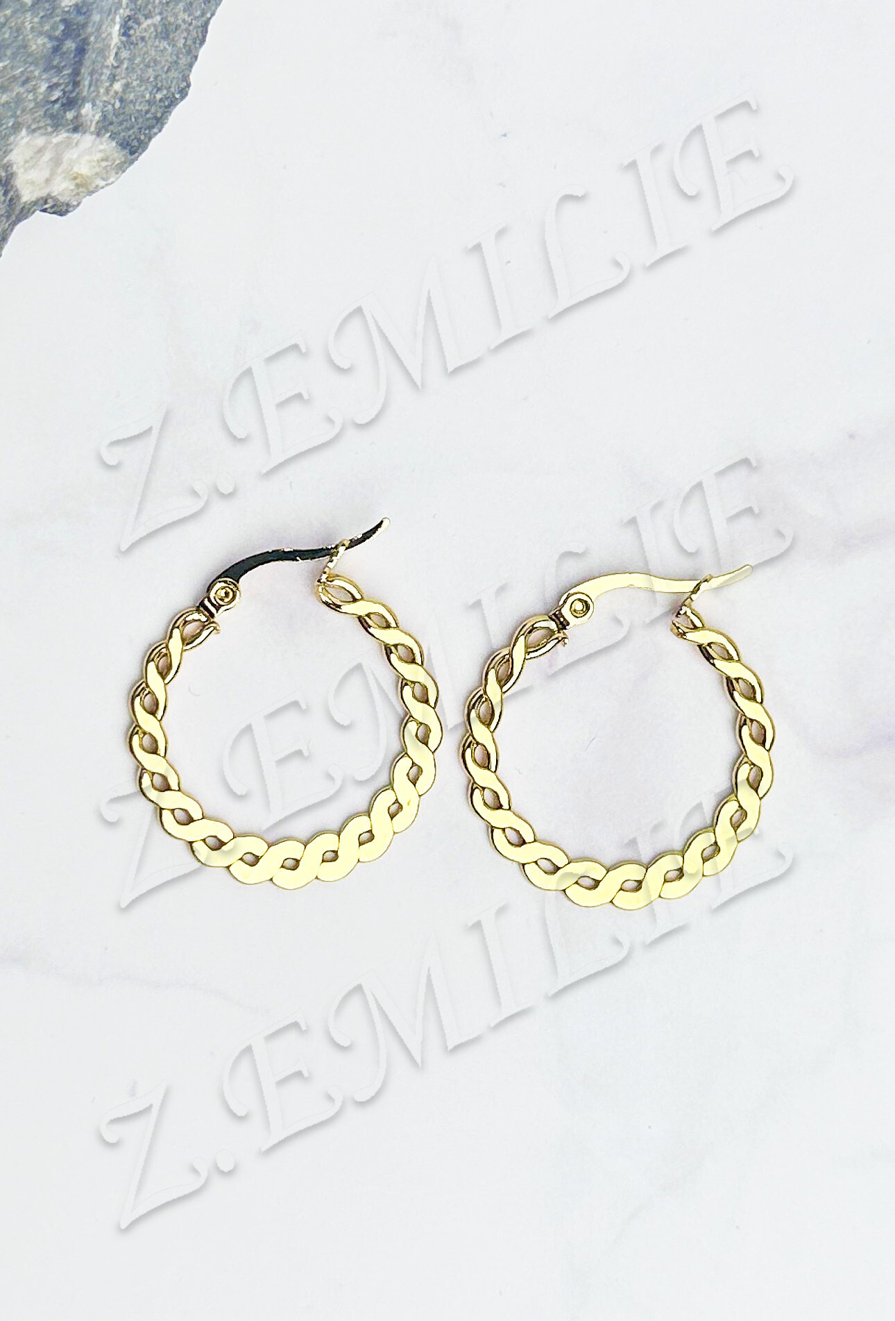 Wholesaler Z. Emilie - Steel earring