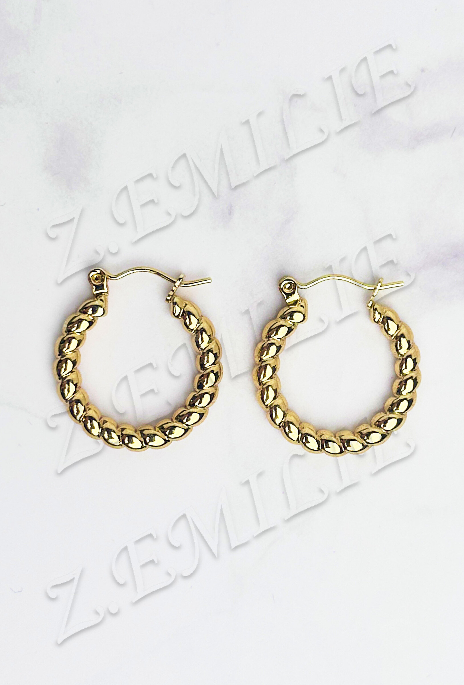 Wholesaler Z. Emilie - Steel earring