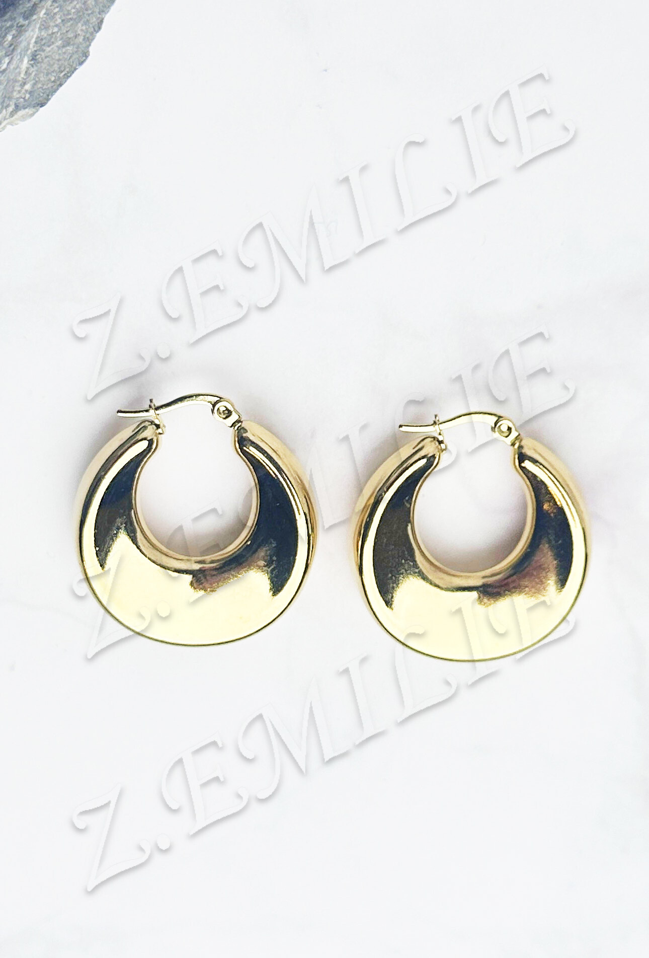 Wholesaler Z. Emilie - Steel earring