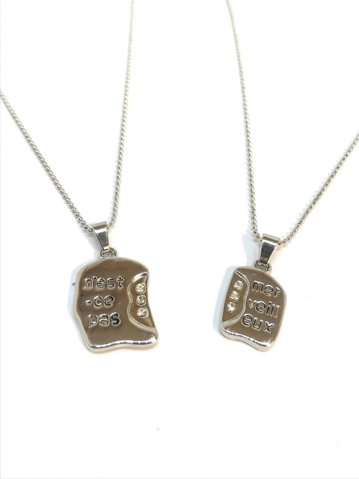Wholesaler Z. Emilie - Necklace writing « merveilleux n’est ce pas »