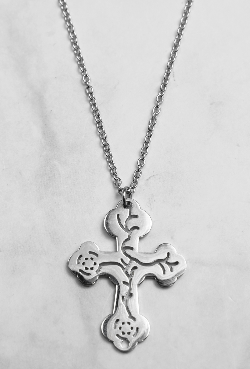 Grossiste Z. Emilie - Collier acier croix