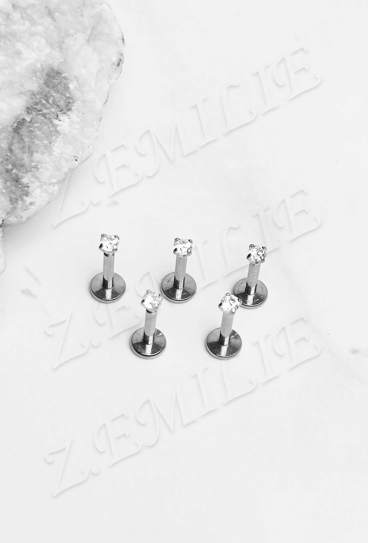 Großhändler Z. Emilie - Runder Zirkonium-Labret-Piercing 1.2x6x2mm