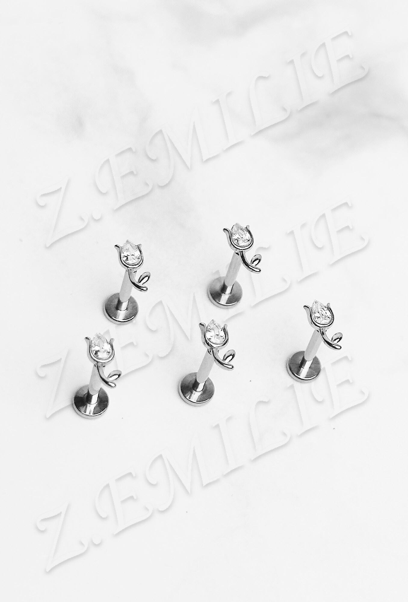 Grossista Z. Emilie - Piercing labbro zirconio 1.2x8mm