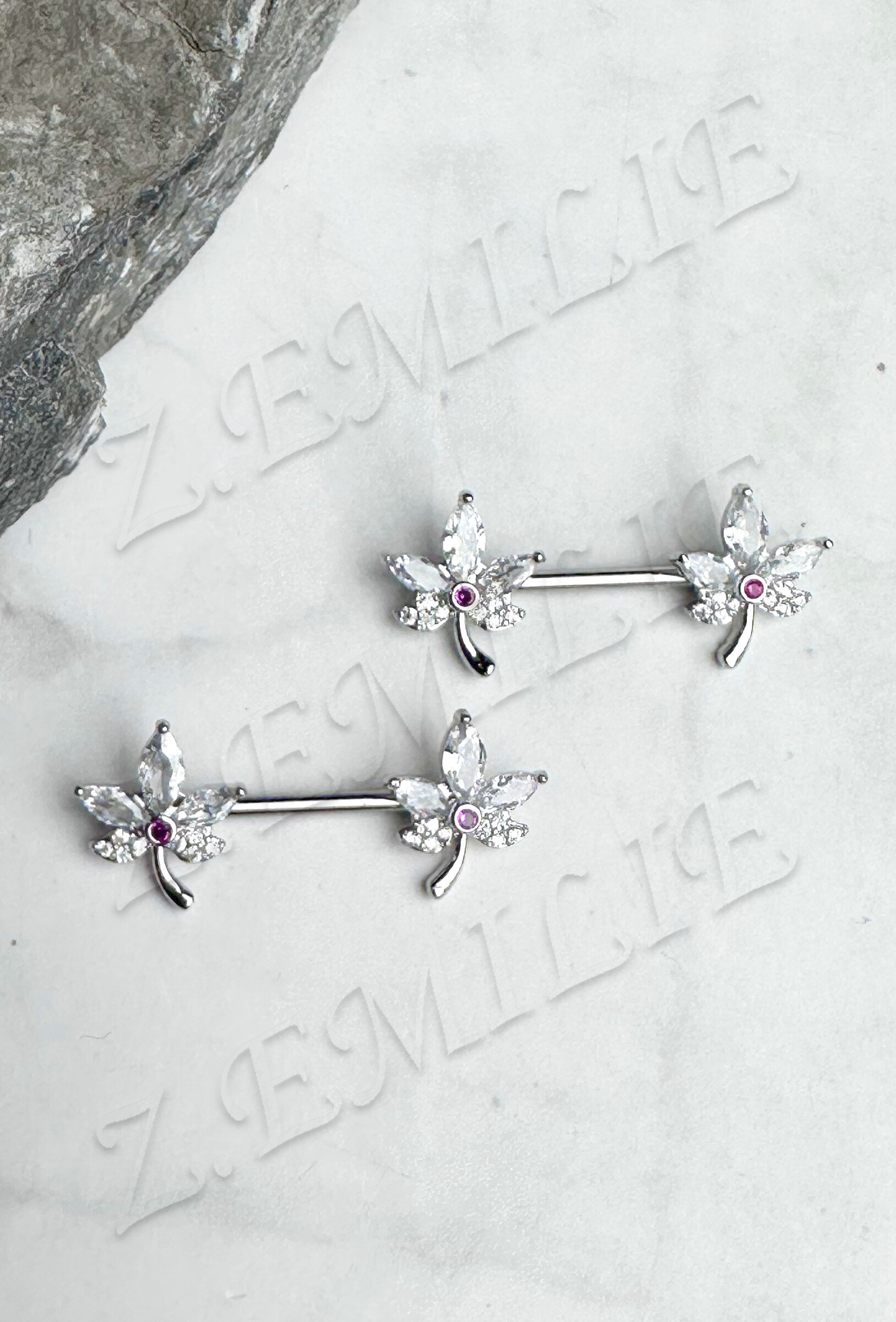 Großhändler Z. Emilie - Nippel Piercing