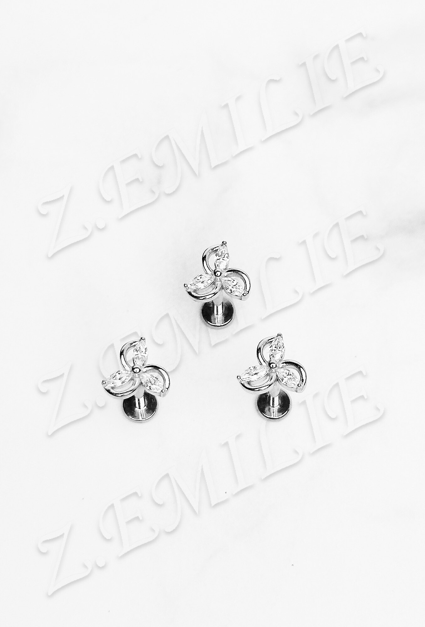 Grossista Z. Emilie - Piercing labbro zirconio 1.2x8mm