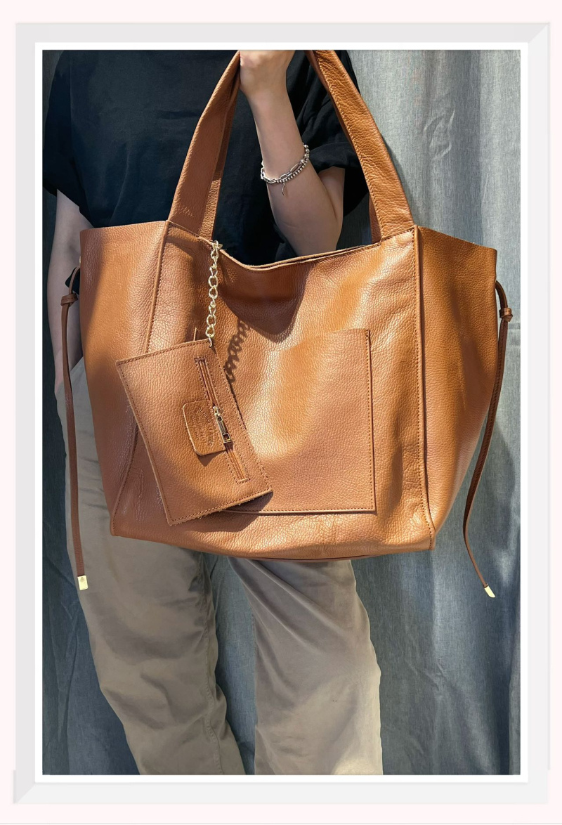 Wholesaler Z & Z - Large grained leather tote bag