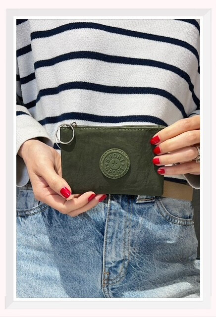 Wholesaler Z & Z - Synthetic wallet