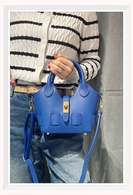 Wholesaler Z & Z - Small format grained leather handbag