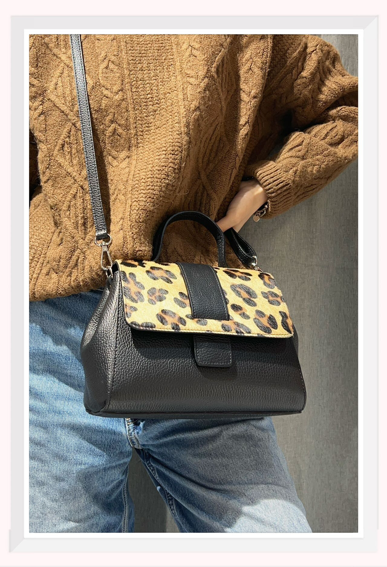 Wholesaler Z & Z - Handbag in grained leather detail animal pattern
