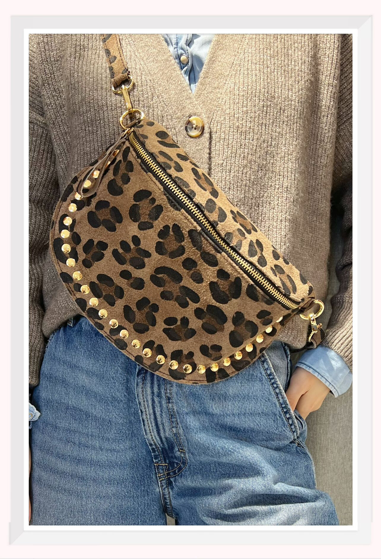 Wholesaler Z & Z - Leopard print suede fanny pack