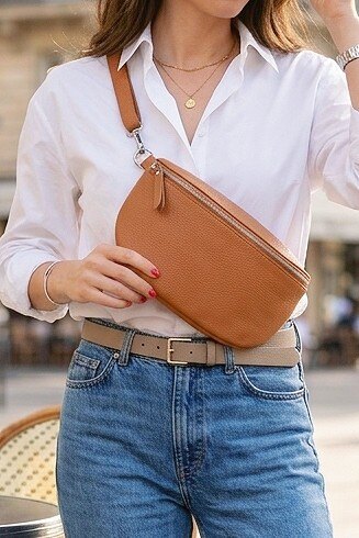 Wholesaler Z & Z - Grained leather belt bag