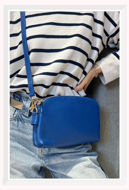 Wholesaler Z & Z - Grained leather strap bag Two pockets