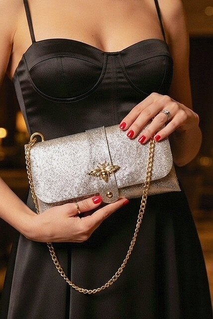 Wholesaler Z & Z - Clutch bag in grained leather or iridescent leather