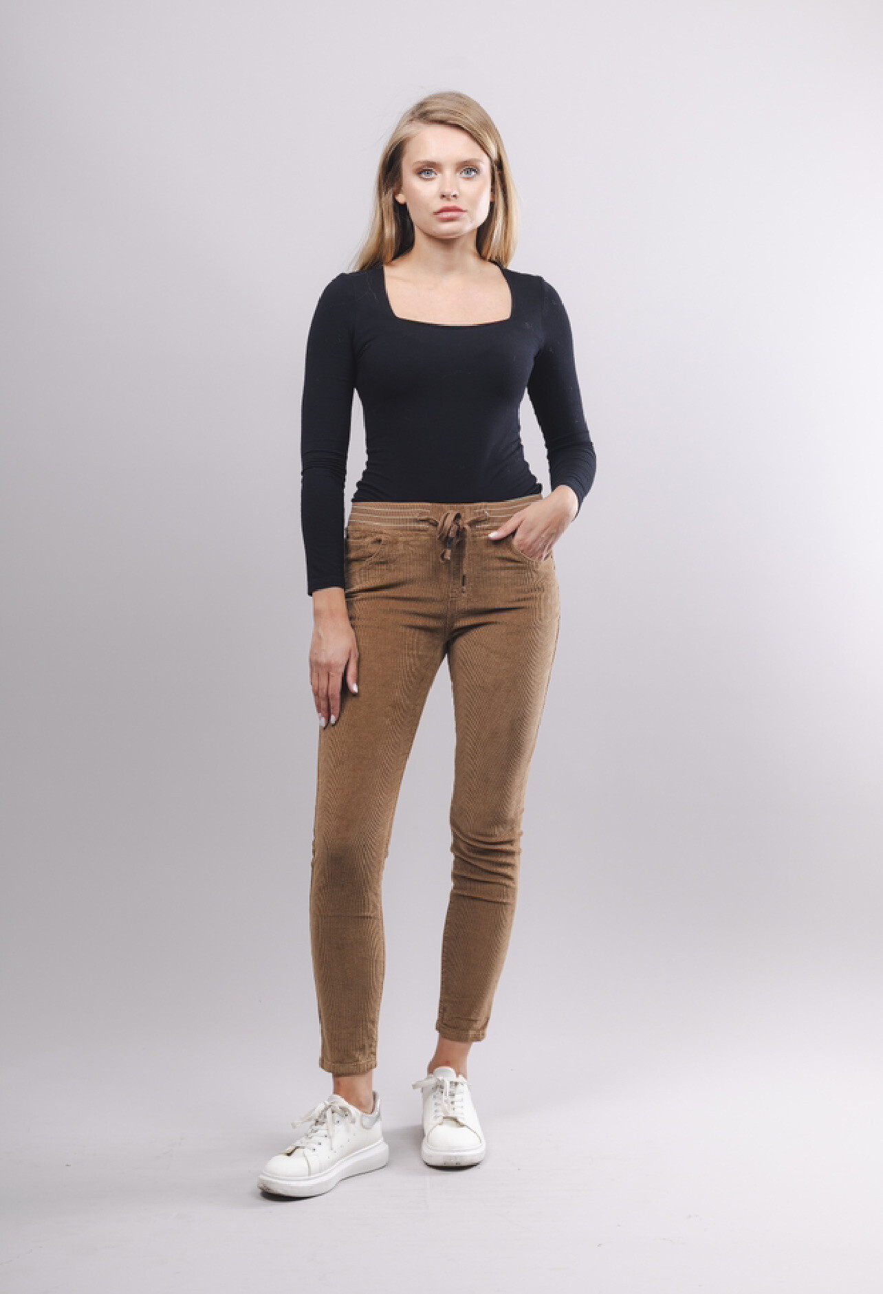 Wholesaler Zac & Zoé - VELVET TROUSERS WITH ELASTIC BELT