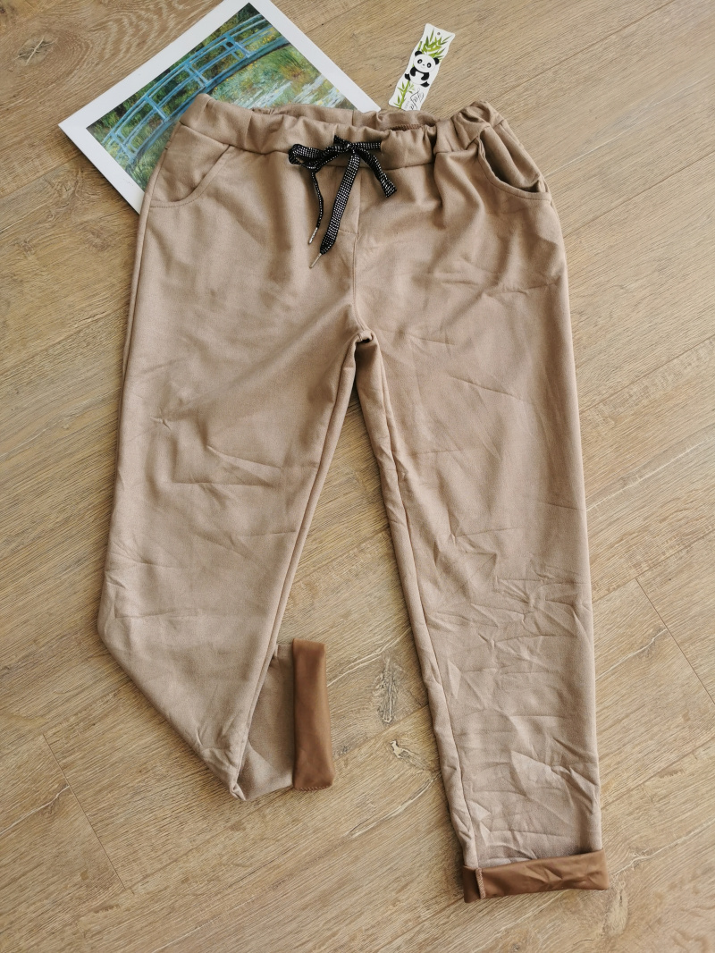 Wholesaler Zafa - LARGE SIZE Trousers Peach skin material with front pocket.