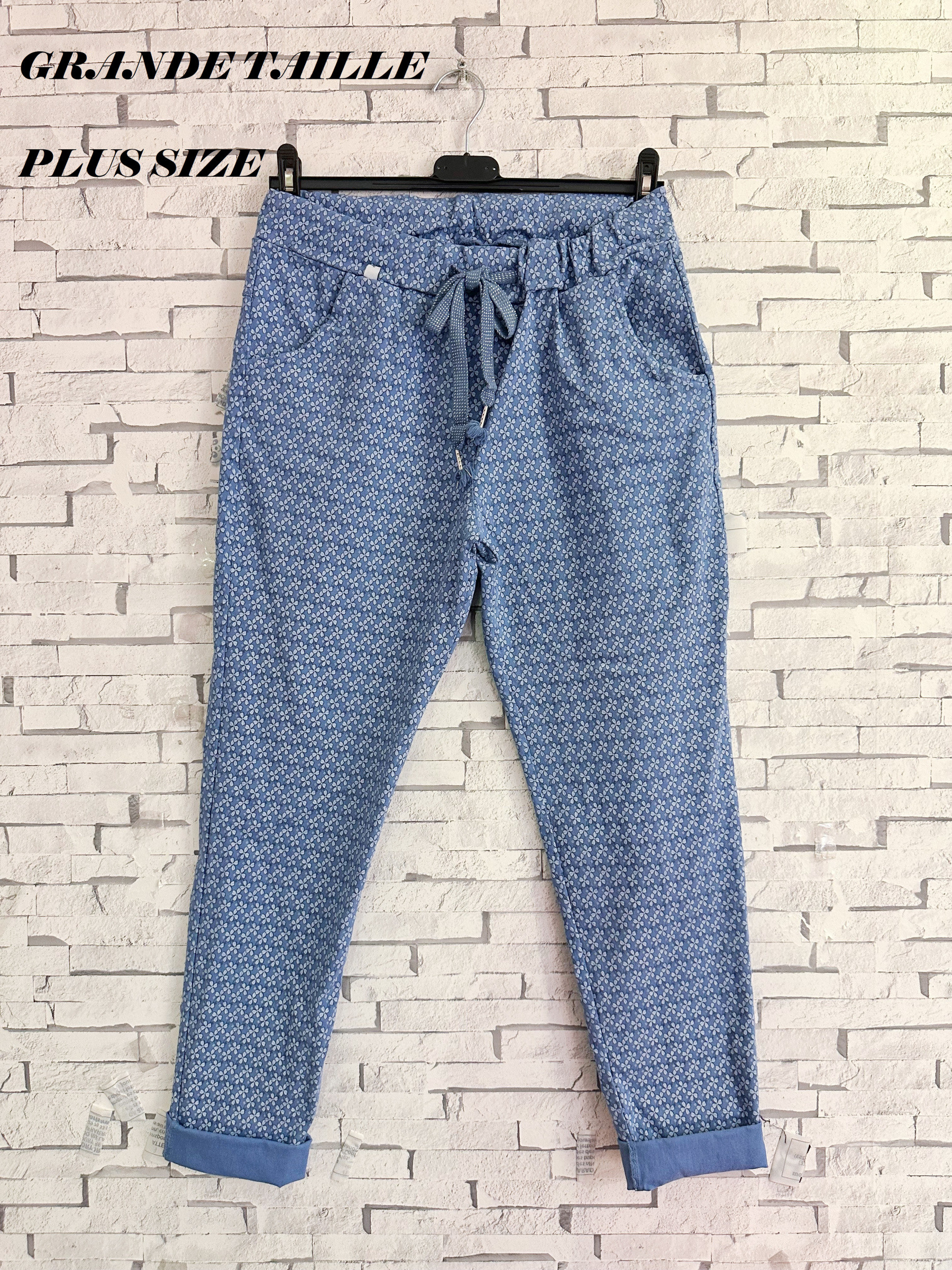 Grossiste Zafa - GRANDE TAILLE Pantalon magique imprimé fleur