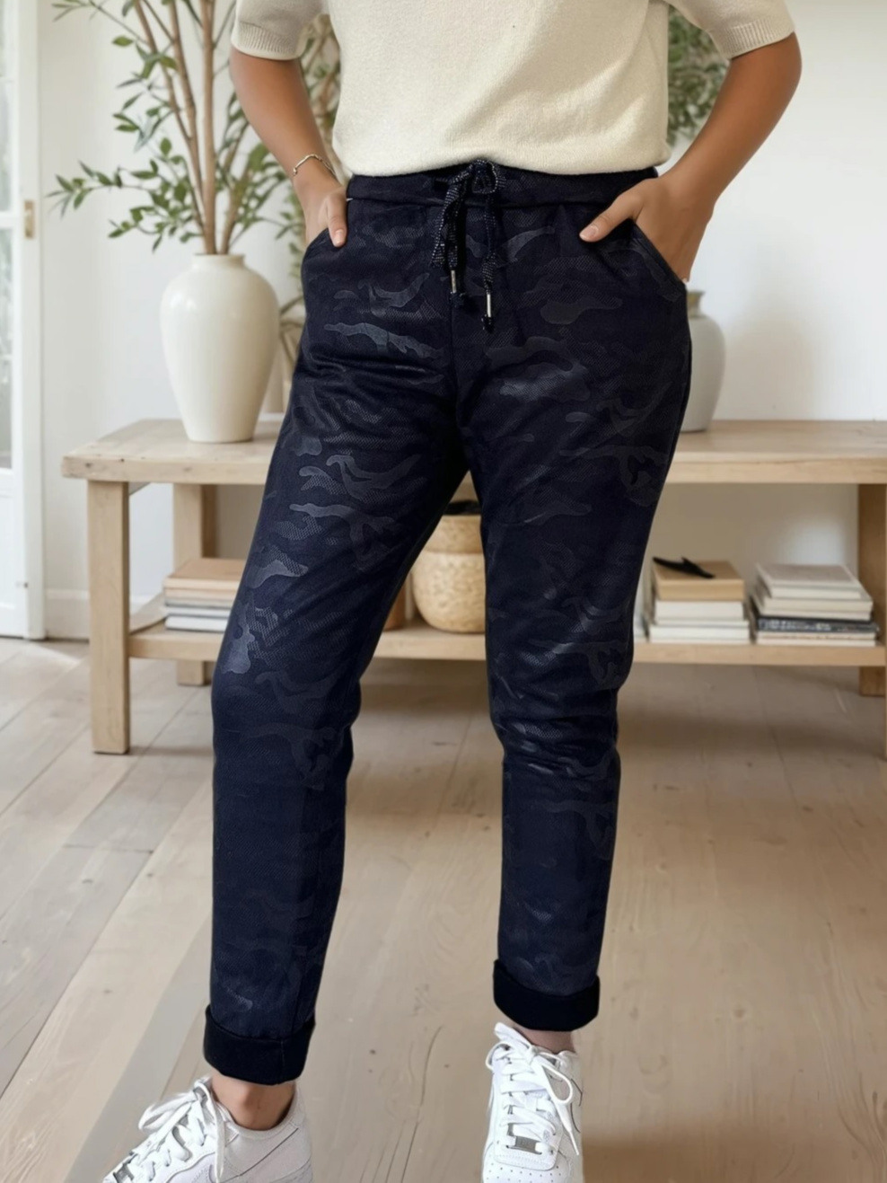 Grossiste Zafa - pantalon en suédine avec l'imprimé camouflage