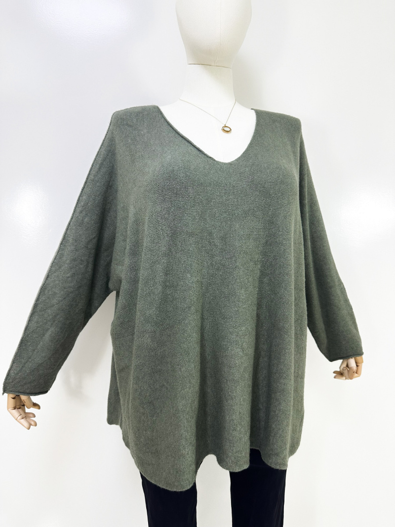 Wholesaler Zafa - PLUS SIZE Premium Quality Seamless Knit Sweater