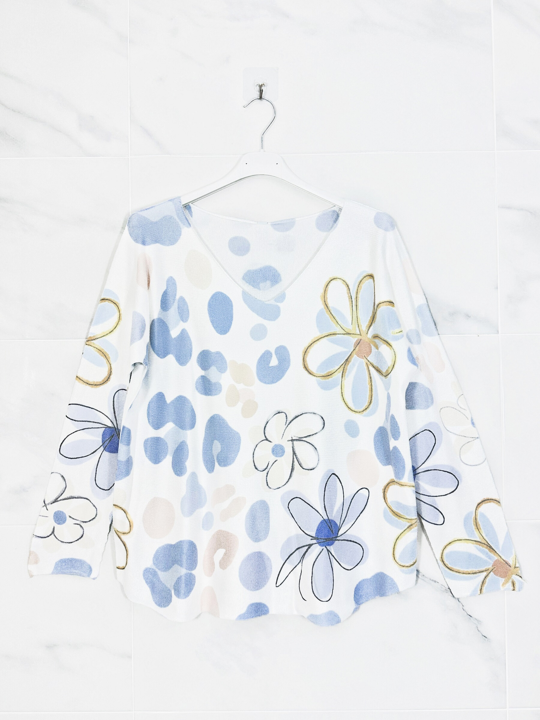 Wholesaler Zafa - Cashmere-like knit sweater, printed