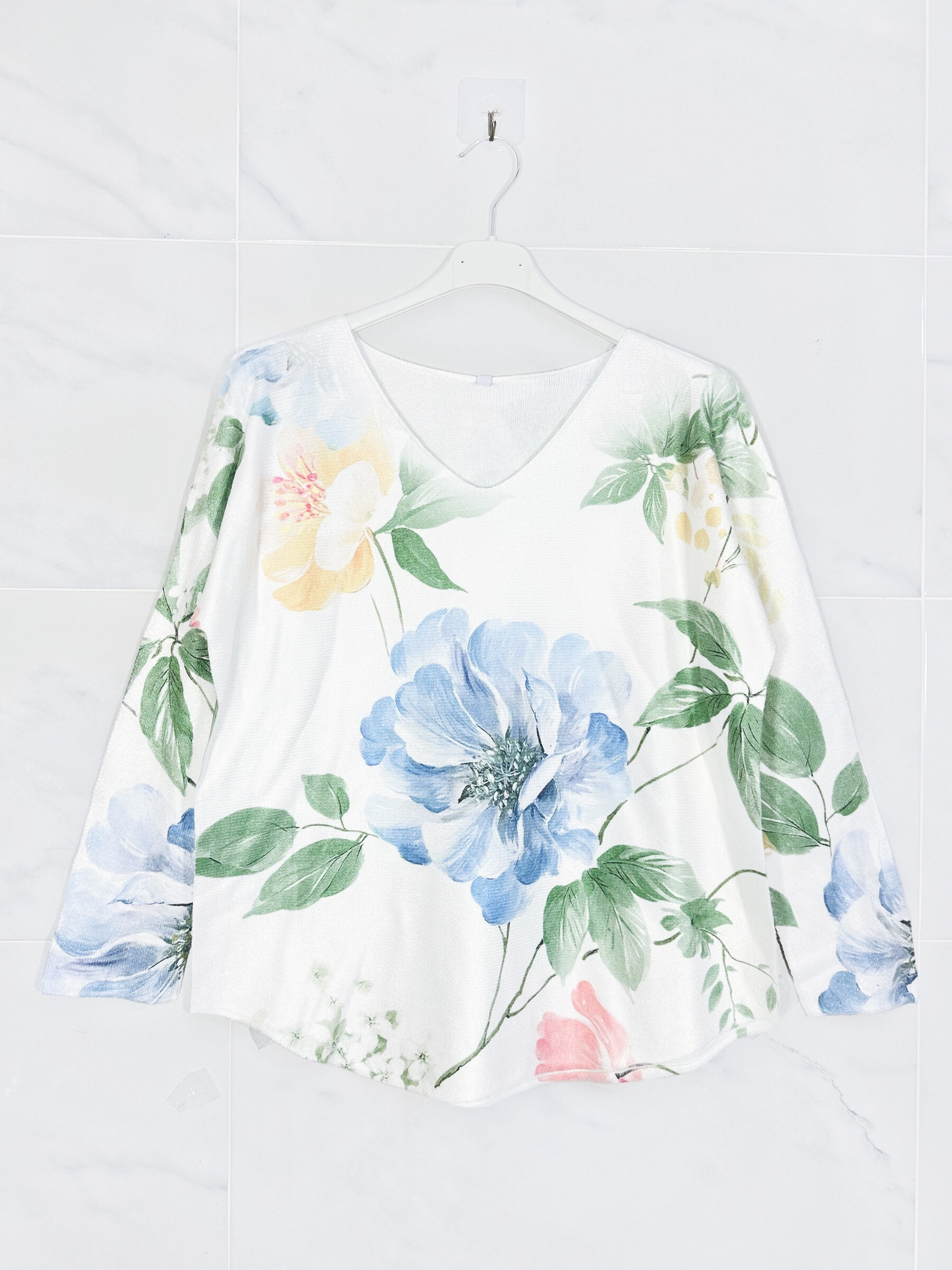 Wholesaler Zafa - Similar chatter, printed mesh.