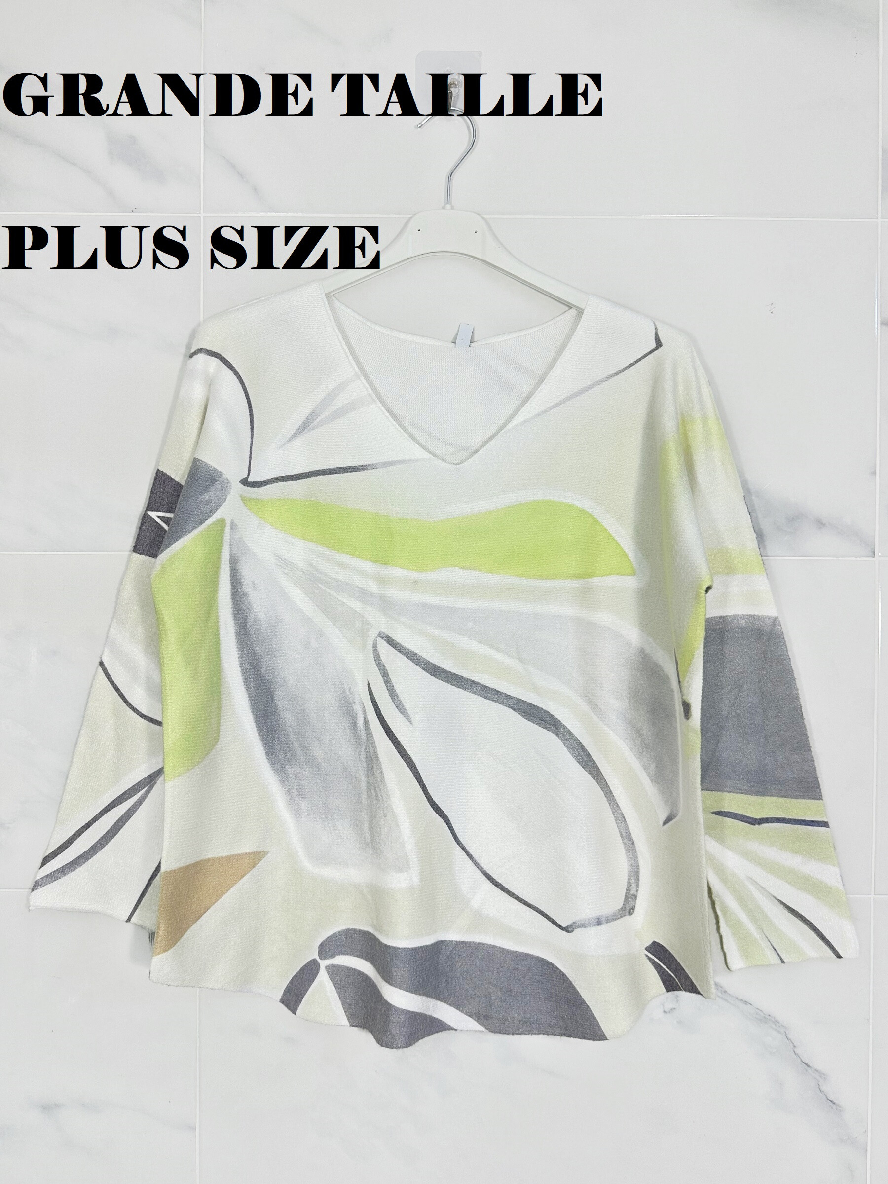 Wholesaler Zafa - PLUS SIZE Premium Quality Seamless Printed Knit Sweater