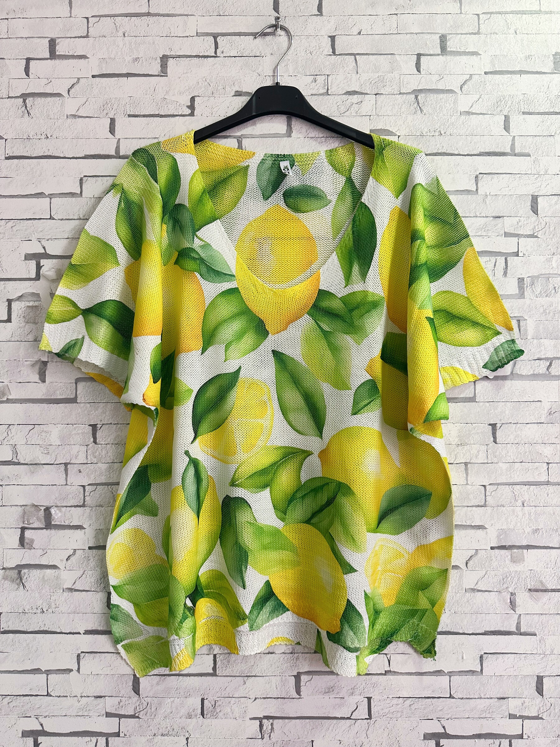 Wholesaler Zafa - Mesh effect T-Shirt, with V-neck
