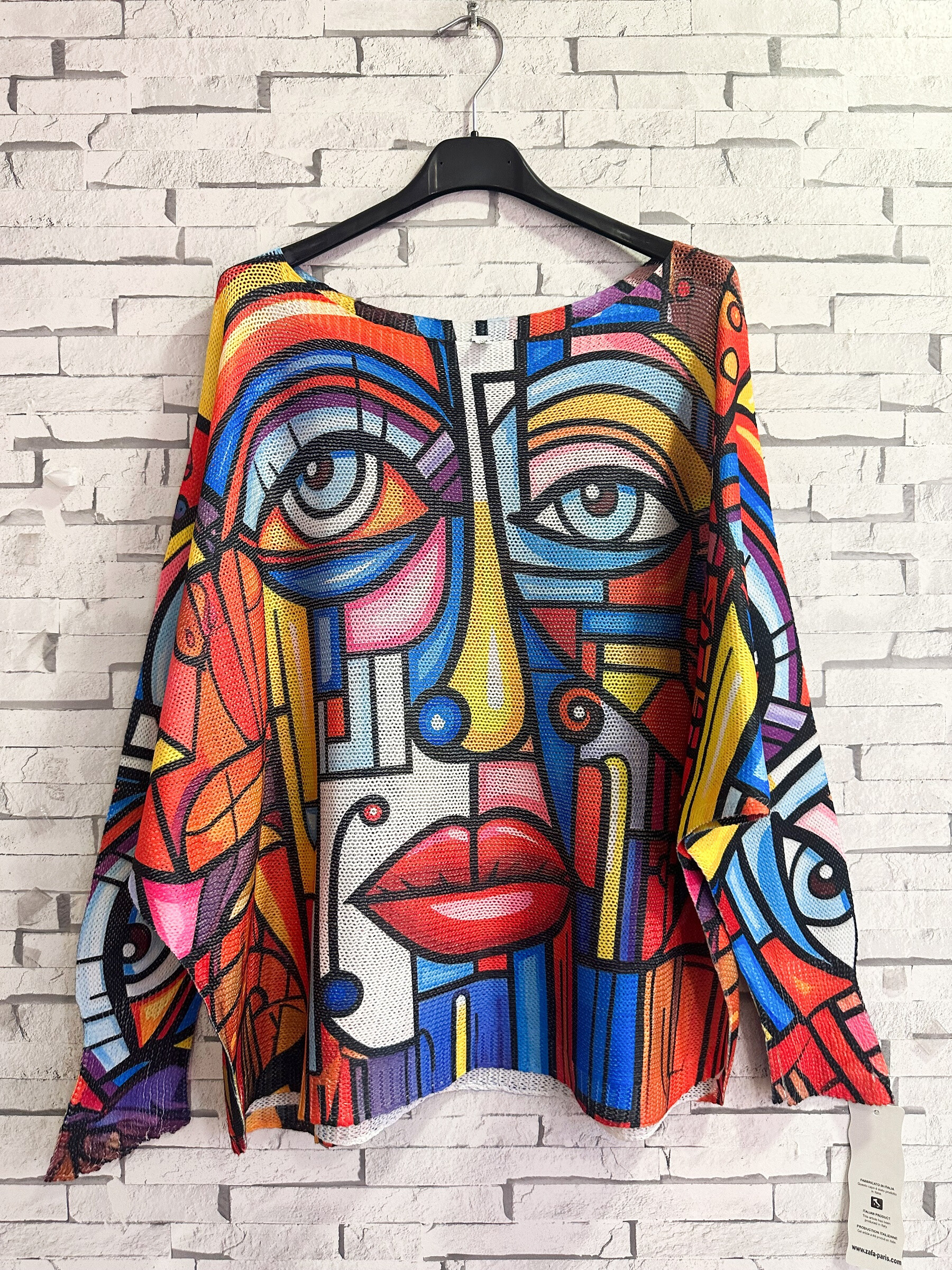 Wholesaler Zafa - Boat neck knitted sweater, printed