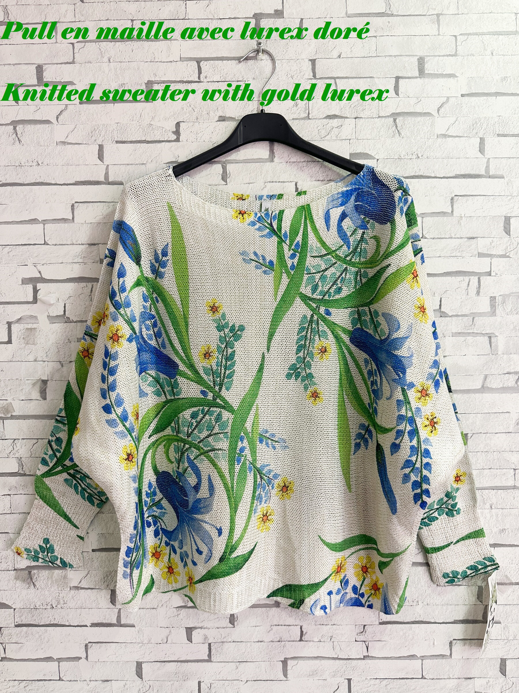 Wholesaler Zafa - Knitted sweater with gold lurex