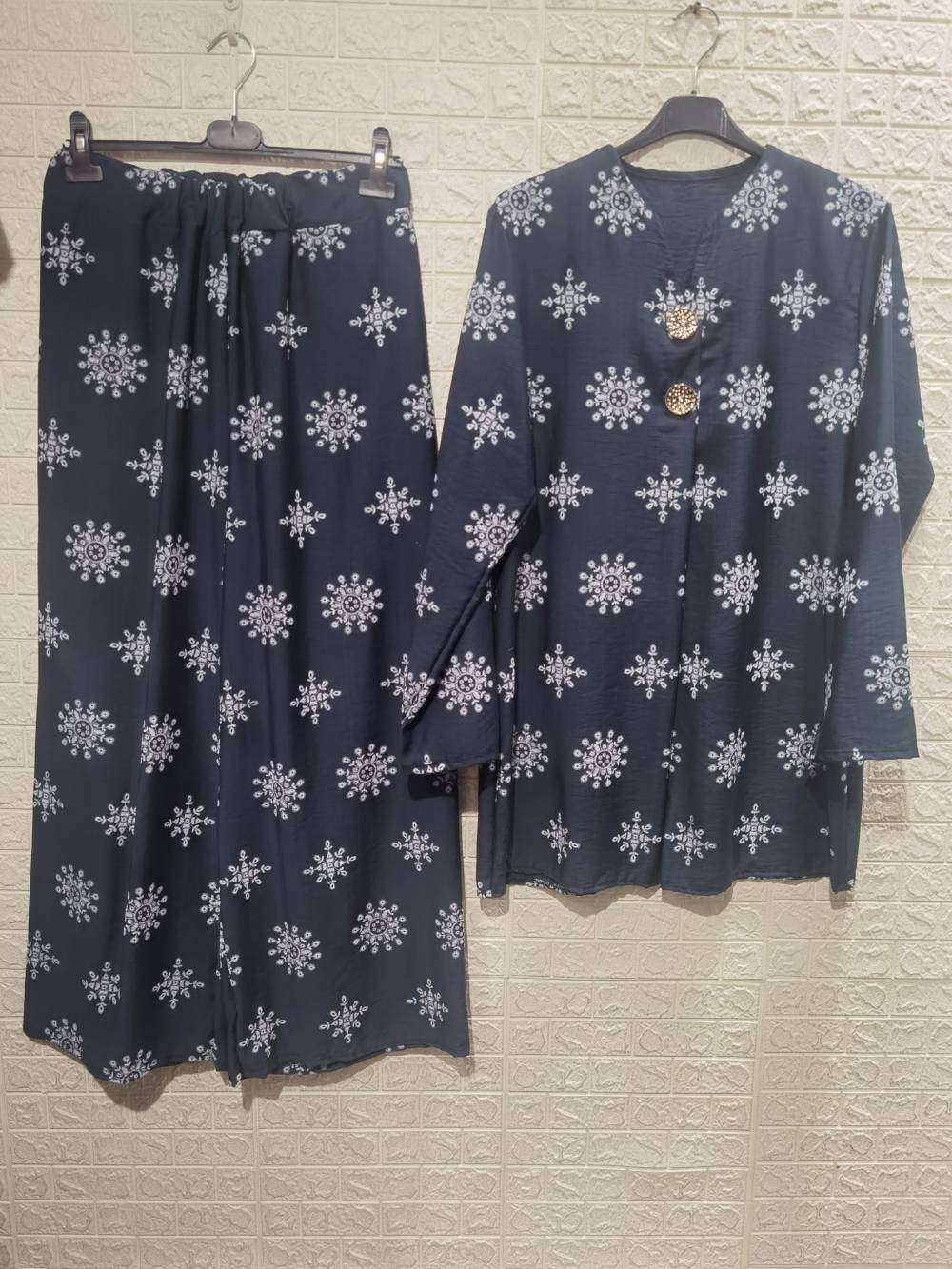 Wholesaler ZC MODE - Tunic and pants set