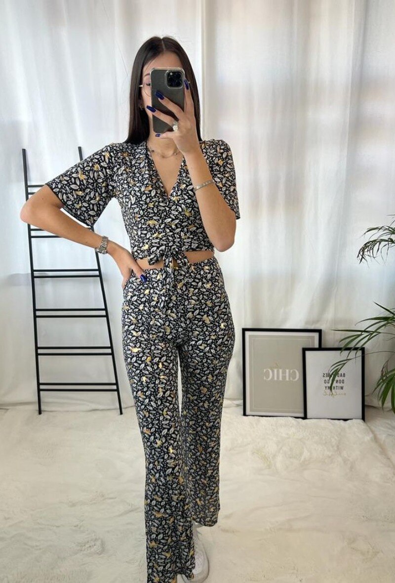 Wholesaler Zoe Mode (Elena Z) - Top et pantalon imprimés  Avec doré
