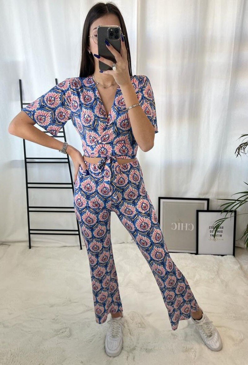 Wholesaler Zoe Mode (Elena Z) - Top et pantalon imprimés  Avec doré