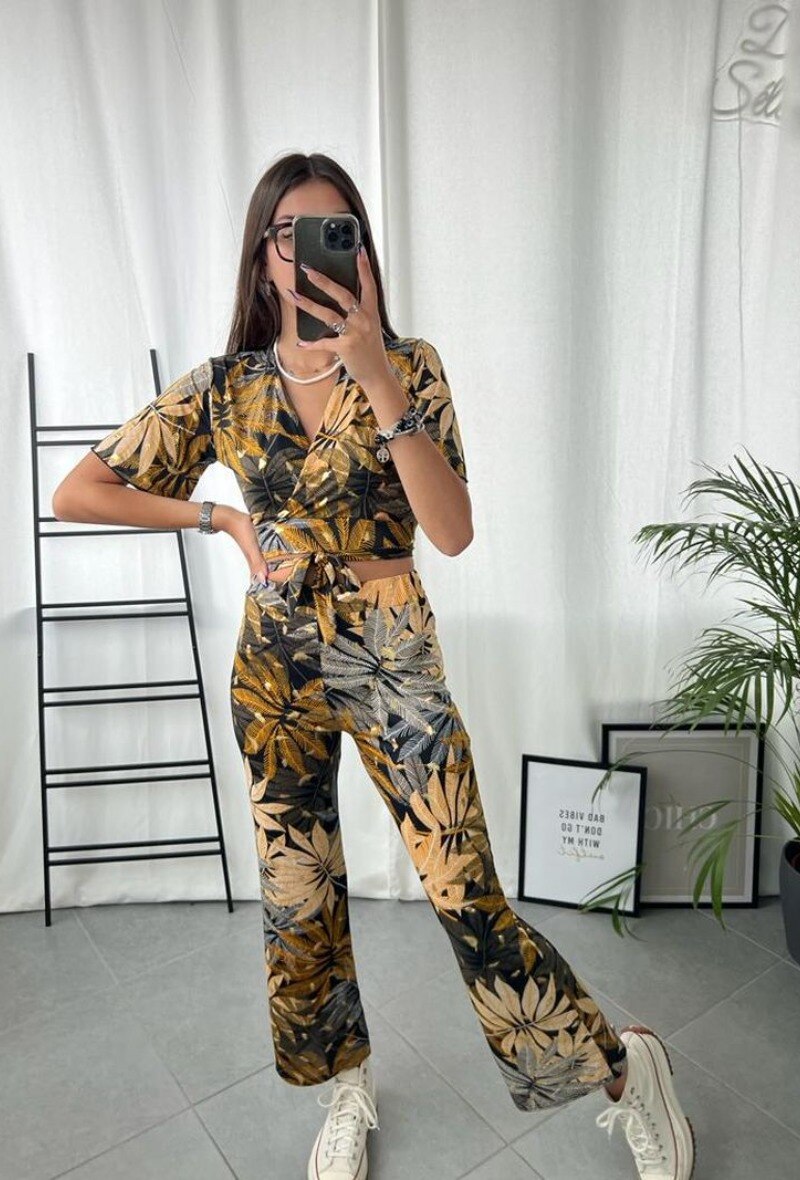 Grossista Zoe Mode (Elena Z) - Top e pantaloni stampati con dorato