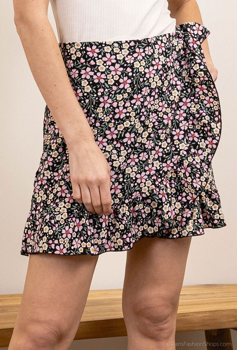 Grossiste Zoe Mode (Elena Z) - Jupe short à imprimé fleurs