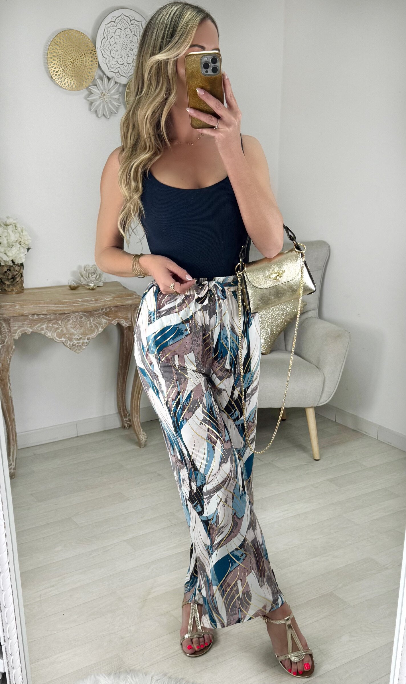 Wholesaler Zoe Mode (Elena Z) - Gold stretch material pants