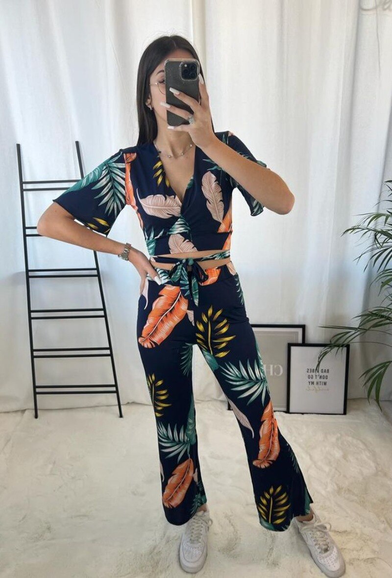 Wholesaler Zoe Mode (Elena Z) - Printed top and pants