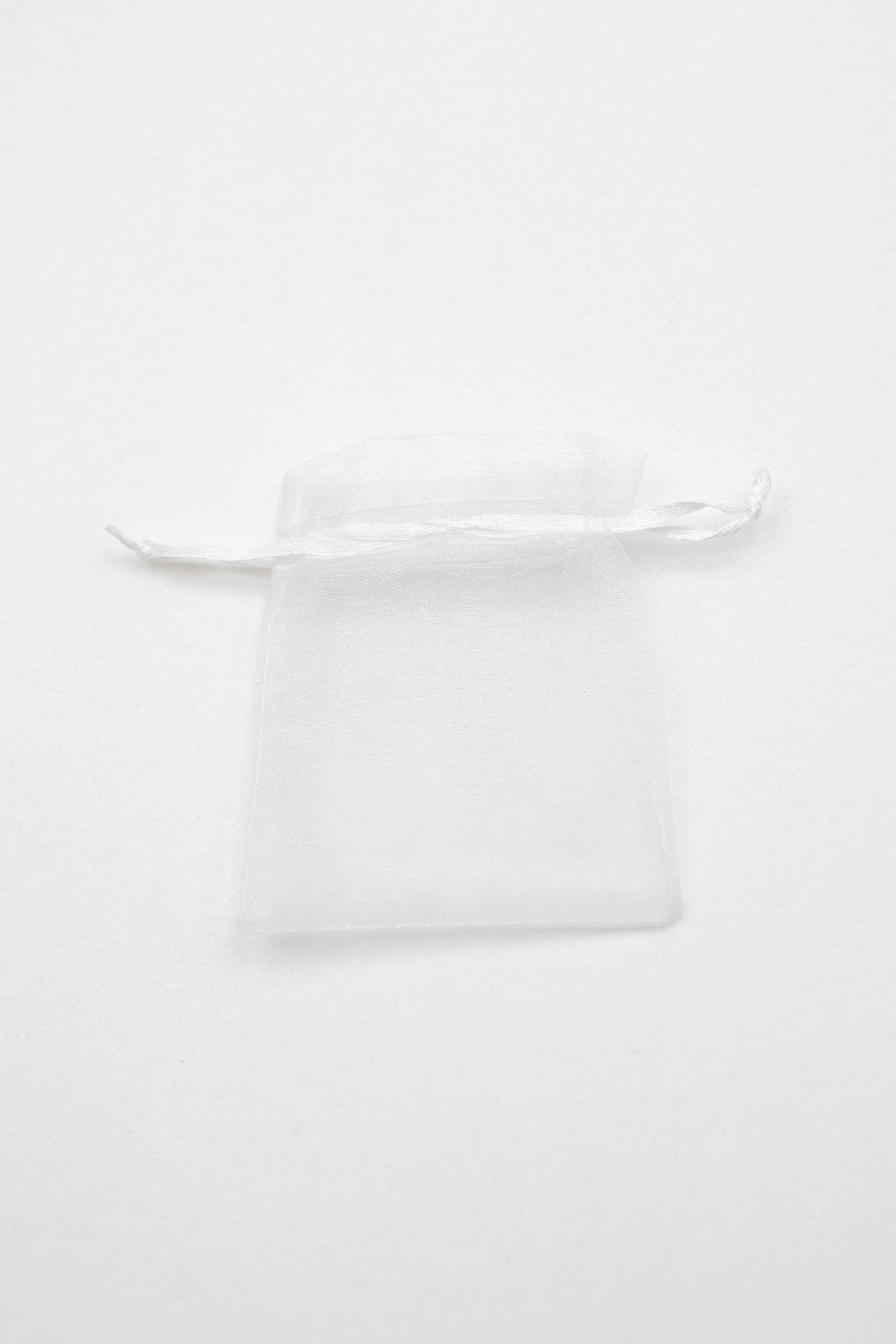 Wholesaler Beli & Jolie - Set of 100 small fabric pouches