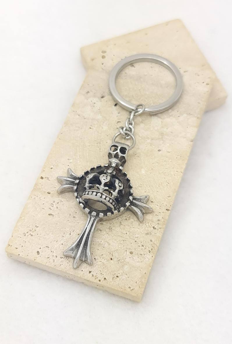 Wholesaler Bijoussimo - Steel cross keychain with crown and skull