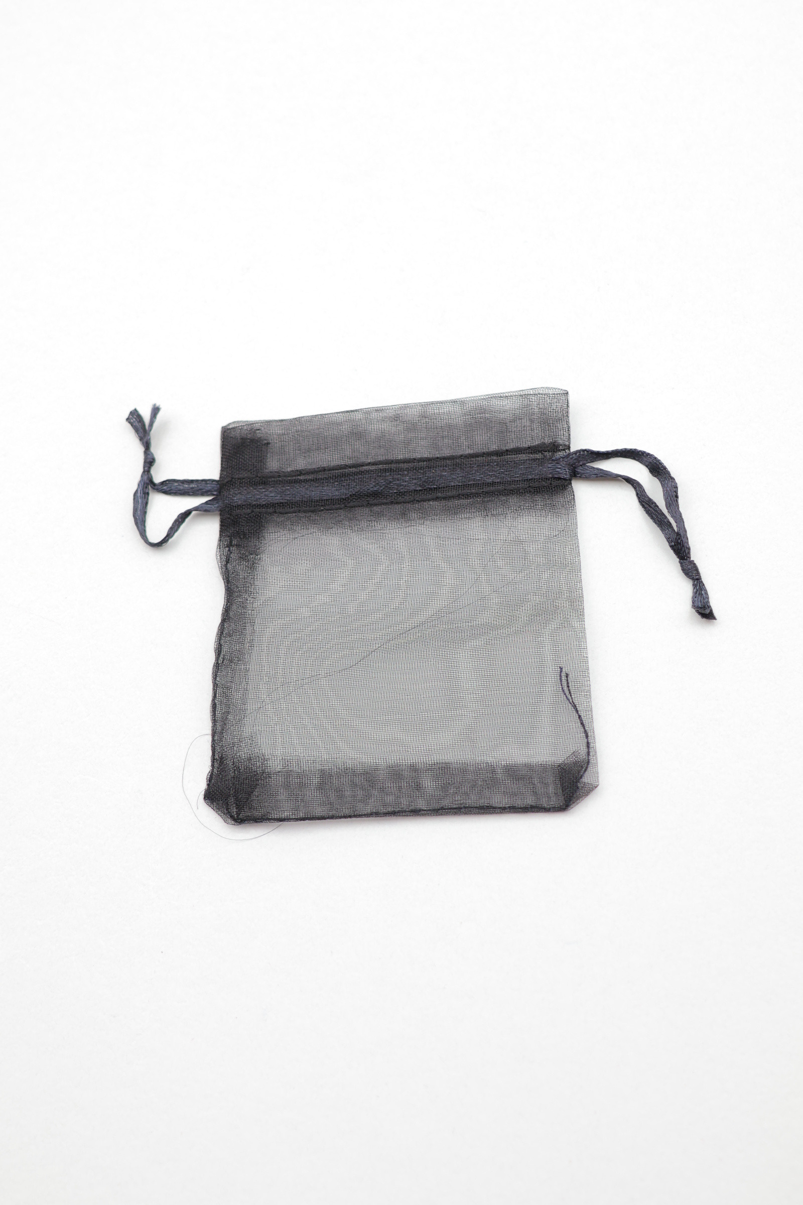 Wholesaler Bijoux Mystères - Set of 100 small fabric pouches