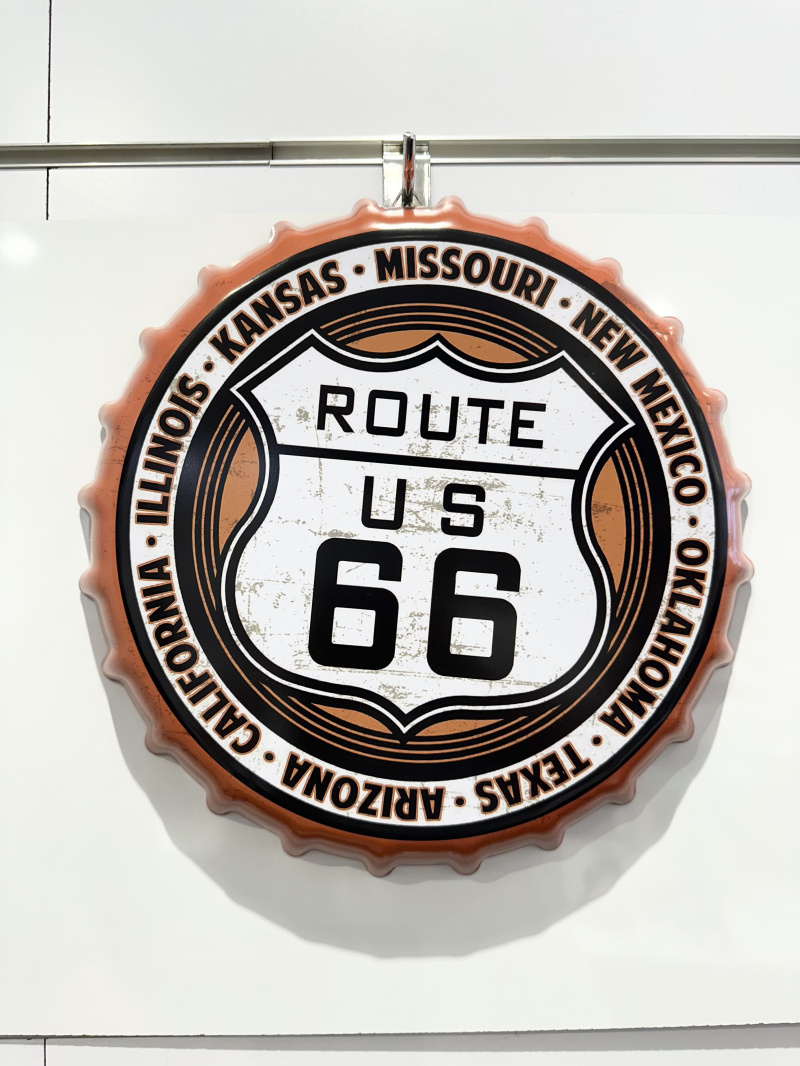 Grossista Ceramik - Capsula decorativa da parete in metallo 33 cm Route 66
